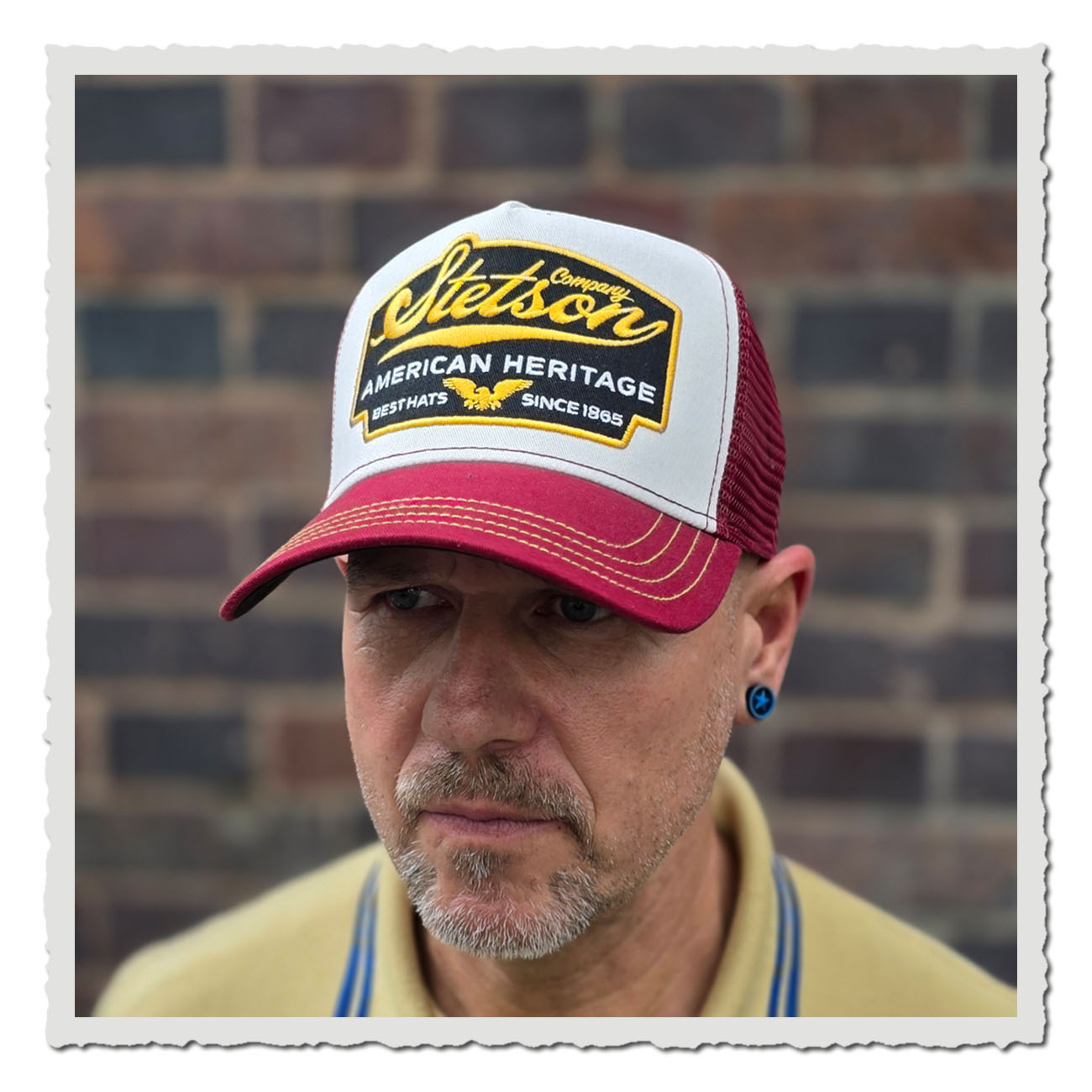Stetson Trucker Cap American Heritage Classic vine 7751103 87 in Weiß-Bordeaux mit Logo-Patch